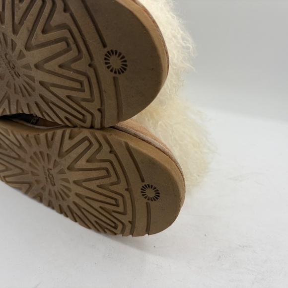 UGG Mongolian Sheepskin Cuff Short Boots 6 Ski Apres Furry Rare Fur Sand Cream - Picture 15 of 15